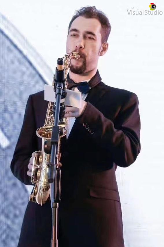 Saxophonist Jaro