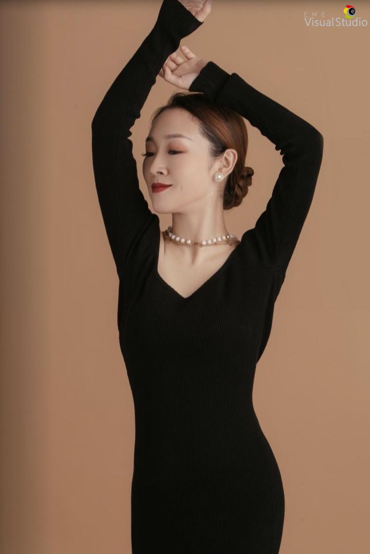 Singer 陈冰
