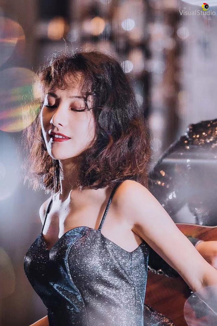 Singer Jean